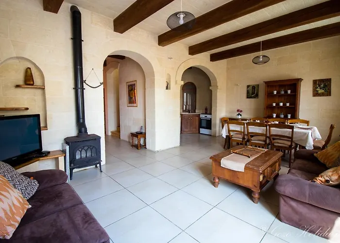 Mandolina Casa * Gharb (Gozo)